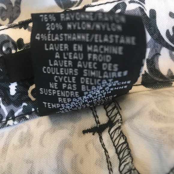 🇨🇦 Simon Chang Pants (Jeans) - Size 12 - Picture 6 of 6